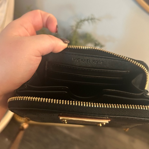 Michael Kors Black & Gold Patent Leather Zip Around Wallet Wristlet  Signature - Picture 5 of 5